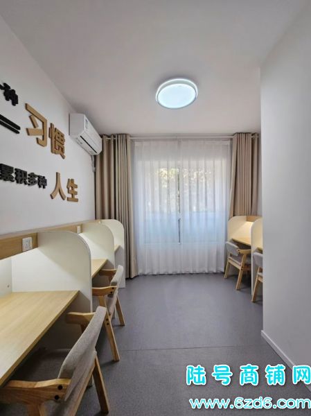 ��Ϫ������Ϫ��360ƽAI��ϰ����ѵ���ĵͼ�ת��ʵ��ͼƬ