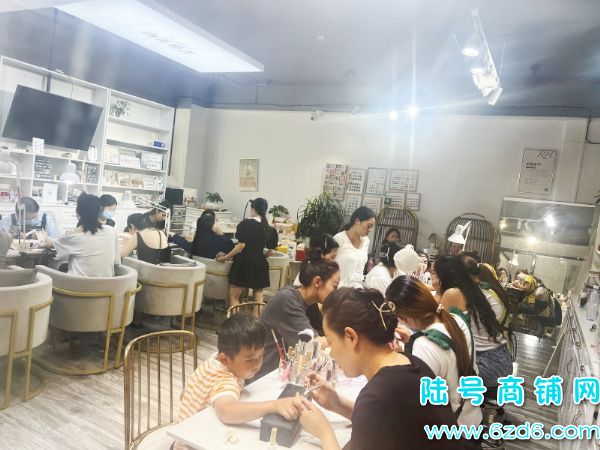 ����԰�����㳡3��120ƽ�����������׵�ת�ã����䷿ʵ��ͼƬ