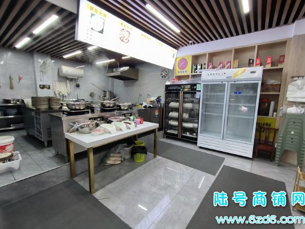 ��½�ţ�������ͷ�Ž�ɽ·�ڲ�����ת�ã�����ѽ̼���ʵ��ͼƬ