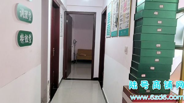 ��½�ţ�һ���ת�ã��ڵ�������·�þ��³�һ¥����������ת��ʵ��ͼƬ