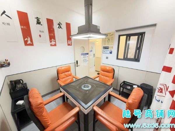 7������ �����о��ù����ٽֶ�¥����������ת��ʵ��ͼƬ