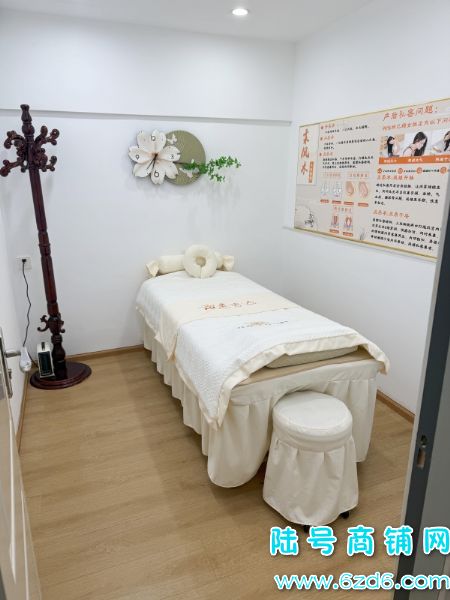 4������ ��ɽ�������ݶ��ٽ�105ƽ���������ݵͼ�ת��ʵ��ͼƬ