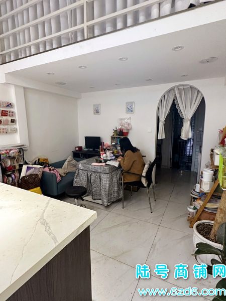 ��½�ţ���ɽ���������ݶ�D���ٽ־�װ�޻���ת��ʵ��ͼƬ