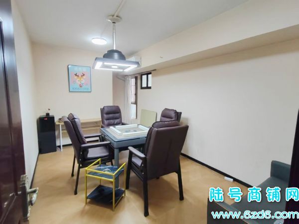 4������ת�� �����������Ŵ���B��������ת��5����ʵ��ͼƬ