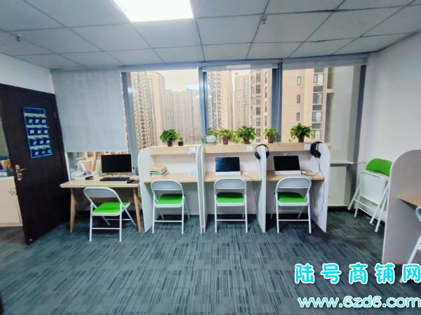 С����ƴ󶼻�������ѵ����ת�ã�����Դ100���ʵ��ͼƬ