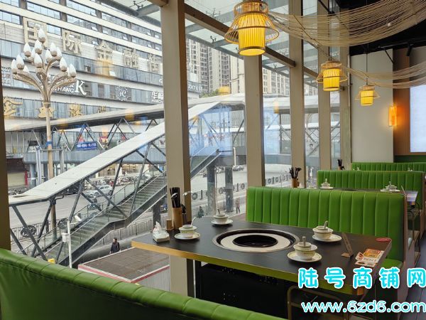 ��½�ţ�����������԰�������Ļ��������ת��ʵ��ͼƬ