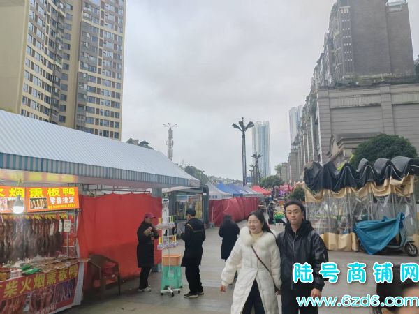 ������δ������E4�����ٽ�ˮ����ת�ã�������ʵ��ͼƬ