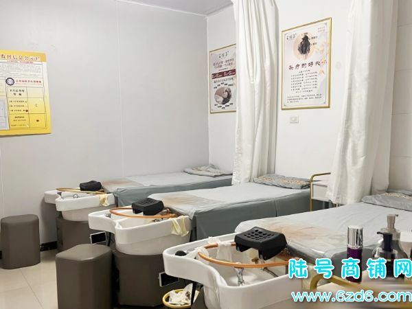 ��Աһ�ٶ����ɽ�����ͳ�ʯ��·�ٽ�����Ժת�ã���������ʵ��ͼƬ