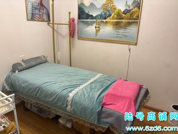 ��½�ţ������������ת��С�����ĭZ�÷绪�ٽ�һ¥����Ժת��ʵ��ͼƬ