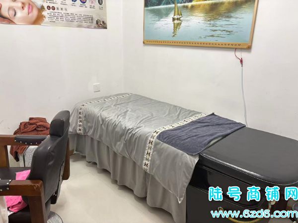 ��½�ţ������������ת��С�����ĭZ�÷绪�ٽ�һ¥����Ժת��ʵ��ͼƬ