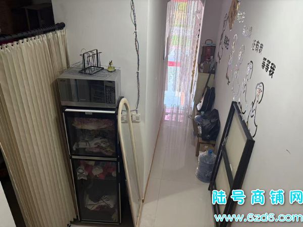 ��½�ţ������������ת��С�����ĭZ�÷绪�ٽ�һ¥����Ժת��ʵ��ͼƬ