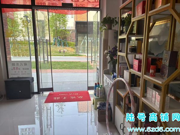 ��½�ţ������������ת��С�����ĭZ�÷绪�ٽ�һ¥����Ժת��ʵ��ͼƬ