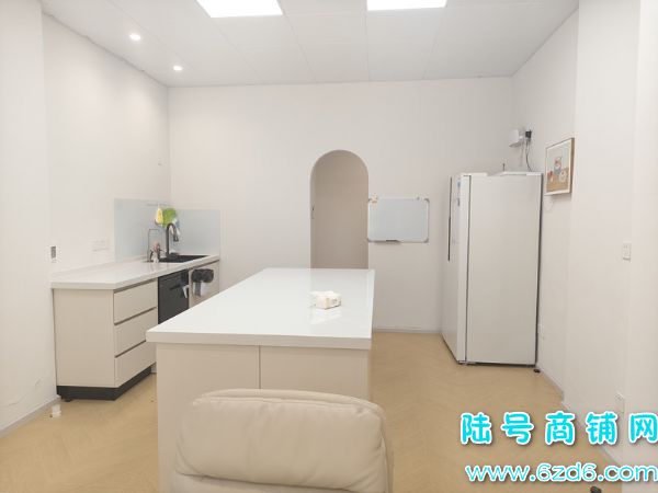 ��½�ţ�������δ������E5�ٽ����̲�����ת��/ת��ʵ��ͼƬ