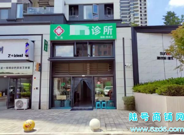 ��½�ţ�С�Ӿ������ڴ�������ת�ã�֤����ȫ�ܱ���ͬ��ʵ��ͼƬ