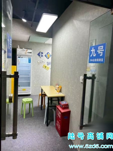 4������ ����԰��������������������ת��ʵ��ͼƬ