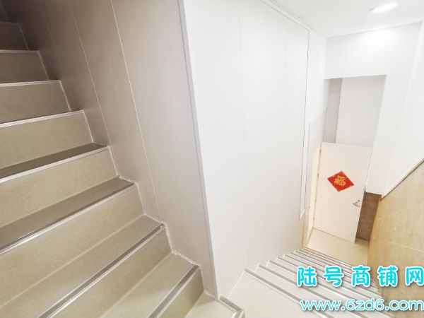 ������ǭ��ɽ��԰���ٽ�ȫ��װ��100ƽҽ����������ת��ʵ��ͼƬ