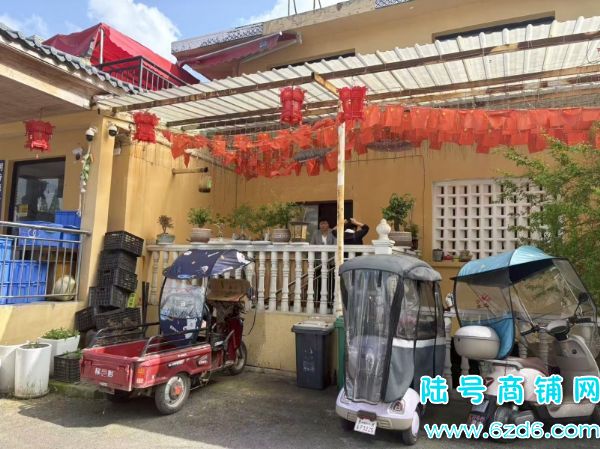 8������ �������Ͻ��㳡�ٽ�255ƽ������ת��ʵ��ͼƬ