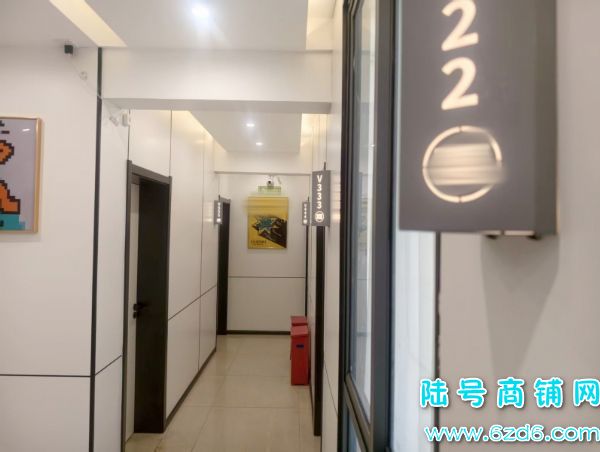 6������ ����������·�߶˼�������������ת��ʵ��ͼƬ