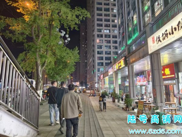 3������ ����԰�Ƹ��㳡5��¥�ٽ�240ƽ������ת��ʵ��ͼƬ