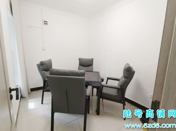 4������ ����԰C��6��������������ת�� �г���ʵ��ͼƬ