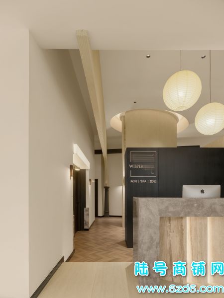 8������ ������ԡ ��ɽ����Ȼ�㳡�̳��ھ�װ��200ƽ����SPA��ת��ʵ��ͼƬ