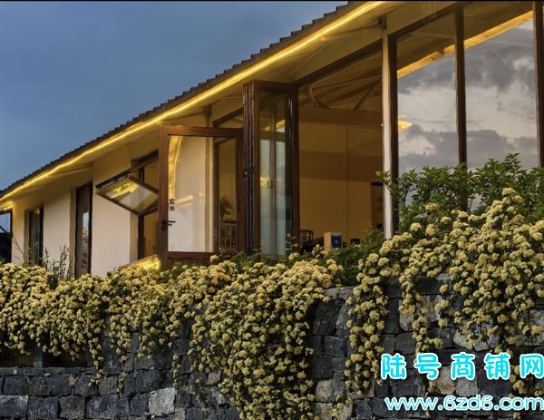 ��½�ţ������µ����ɽ��ռ��12��Ķ����ɽׯת��ʵ��ͼƬ