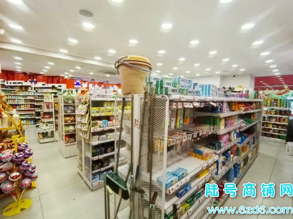 ������ͷ��ǭ�鹫���ٽ�200ƽ��ʳ����ת��ʵ��ͼƬ