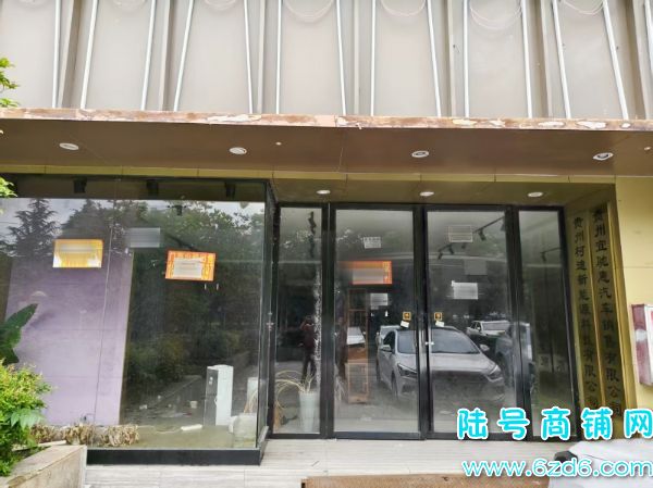 700ƽ ��ɽ���۾���˵B��������������������ʵ��ͼƬ