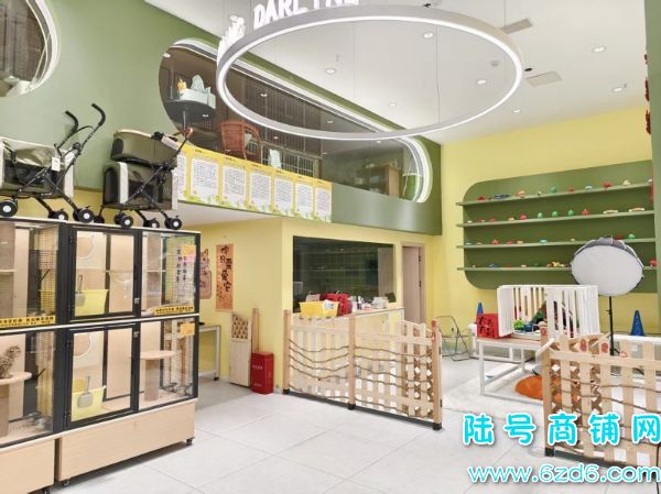 ��ɽ����������C��380ƽ�ǳ����ת�ã�����Ա�ͻ���ʵ��ͼƬ