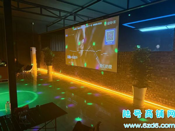 ��½�ţ���Ϫ�������Ĺ㳡����ƹ�+̨��ת�ã�������ͷͣ������ʵ��ͼƬ