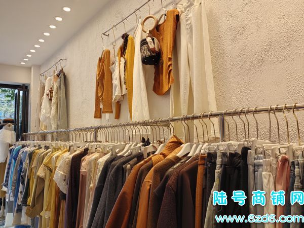 ��½�ţ�������ɳ�山·��վ�Է�װ��ת��ʵ��ͼƬ