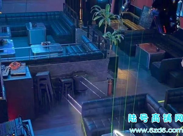 �����������л���·ǧ��Է�ٽ�300ƽ�ư�ת��ʵ��ͼƬ