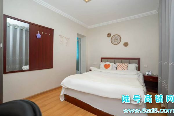 ��½�ţ��߰����ϵ꣬������ɳ����·����ת�ã��ͷ���8��ʵ��ͼƬ