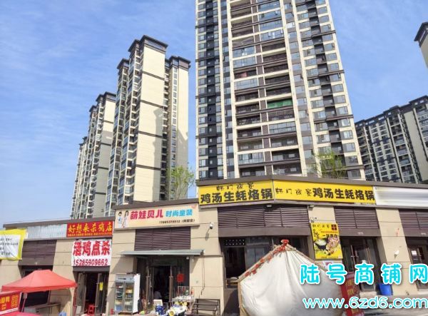 ����������������̬���ٽ�50ƽ�������޽ŵ�ת��ʵ��ͼƬ