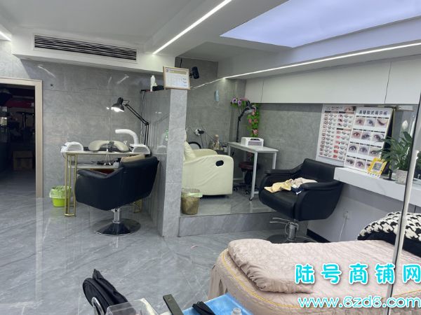 ��½�ţ���ת����Ҫת�÷ѣ�С���ֽ�·������������ת��ʵ��ͼƬ