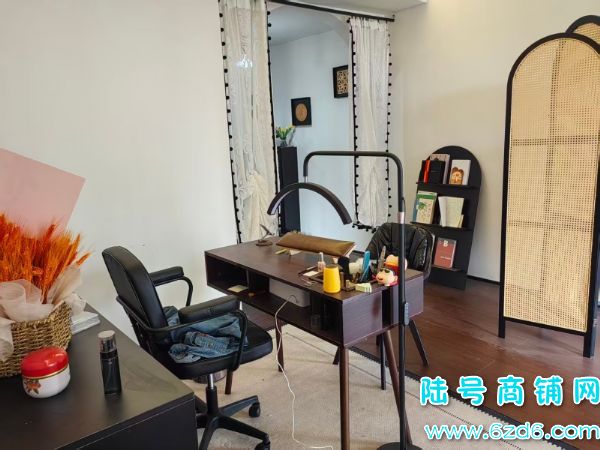 ��½�ţ�С����ƺ����仪ͥ�������޵�ת��ʵ��ͼƬ