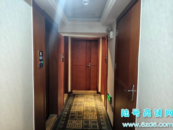 ��½�ţ���ɽ�������ڳȹ�Ԣ¥�Ƶ�ת�ã�13��ͷ�ʵ��ͼƬ