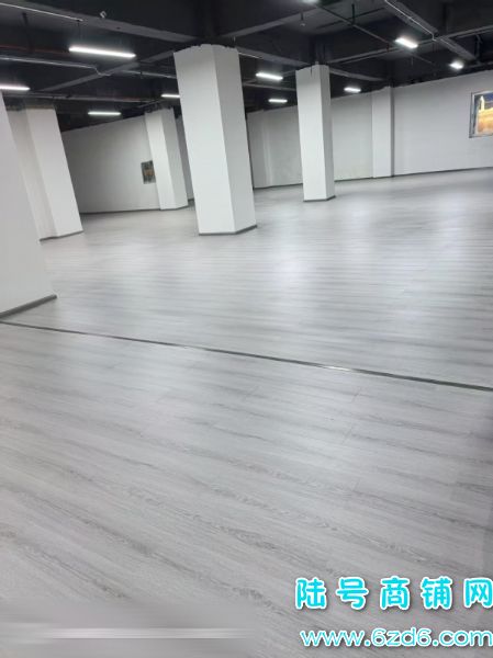 ��������վ����ɳ�山·�ٽ�2200ƽ���̳���ʵ��ͼƬ