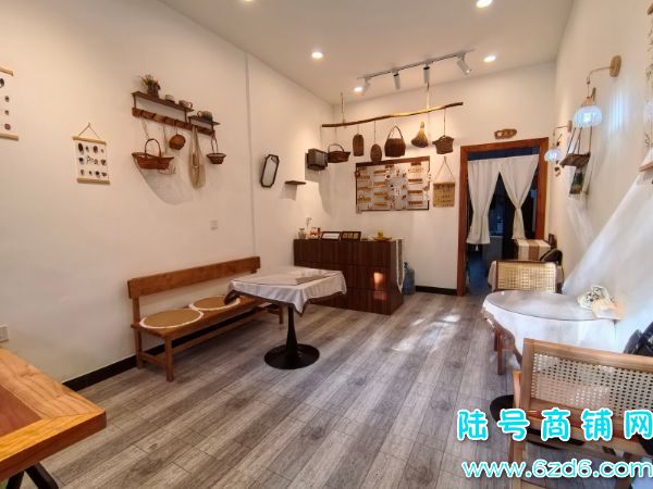 ��½�ţ�����ٻ��³��ٽ�50ƽ��������ʳ��ת��ʵ��ͼƬ