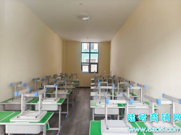 ��½�ţ������ϵ� �����л�������300ƽ�й�����ת�� ����Դʵ��ͼƬ