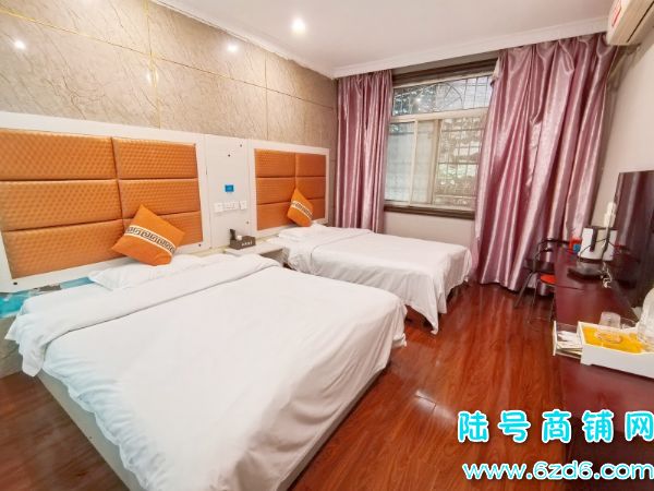 ��½�ţ�24������ ��Ϫ��ѧʿ·������600ƽ�ٽ־Ƶ�ת��ʵ��ͼƬ