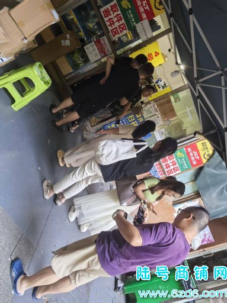 �ɼ�1300��Ʊ ����԰W��13��110ƽ��ݵ�ת��ʵ��ͼƬ