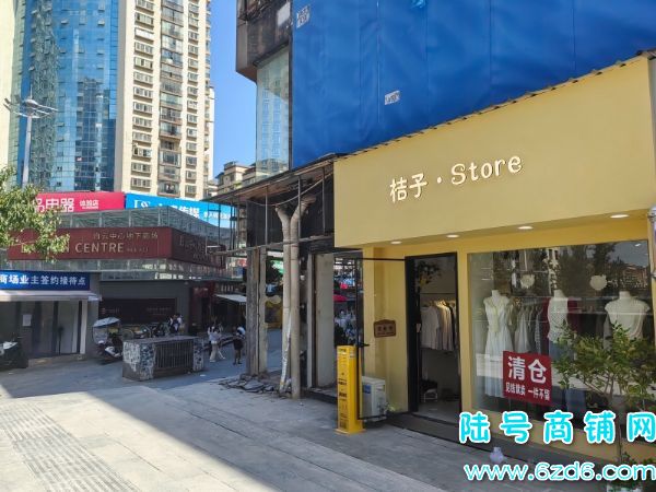 ��½�ţ������������㳡25ƽ��װ��ת�� �ɿ�תʵ��ͼƬ