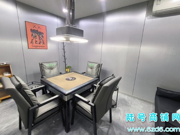 ��½�ţ�7������ 2�����ˮ����԰��������3������������ת��ʵ��ͼƬ