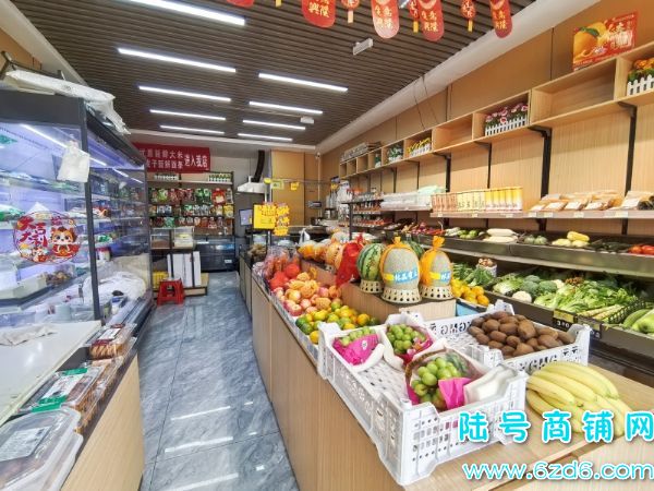 ������һ�Ŵ�Ժͣ�������������ٽ�50ƽ���ʵ�ת��ʵ��ͼƬ