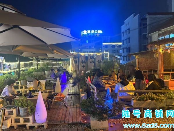 ��½�ţ���Ϫʮ�ֽ�400ƽ������¶̨�ư�ת�ã��ڴ�����ʵ��ͼƬ